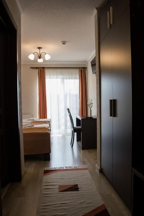Pensiunea Casa Din VII Seusa Ngoại thất bức ảnh